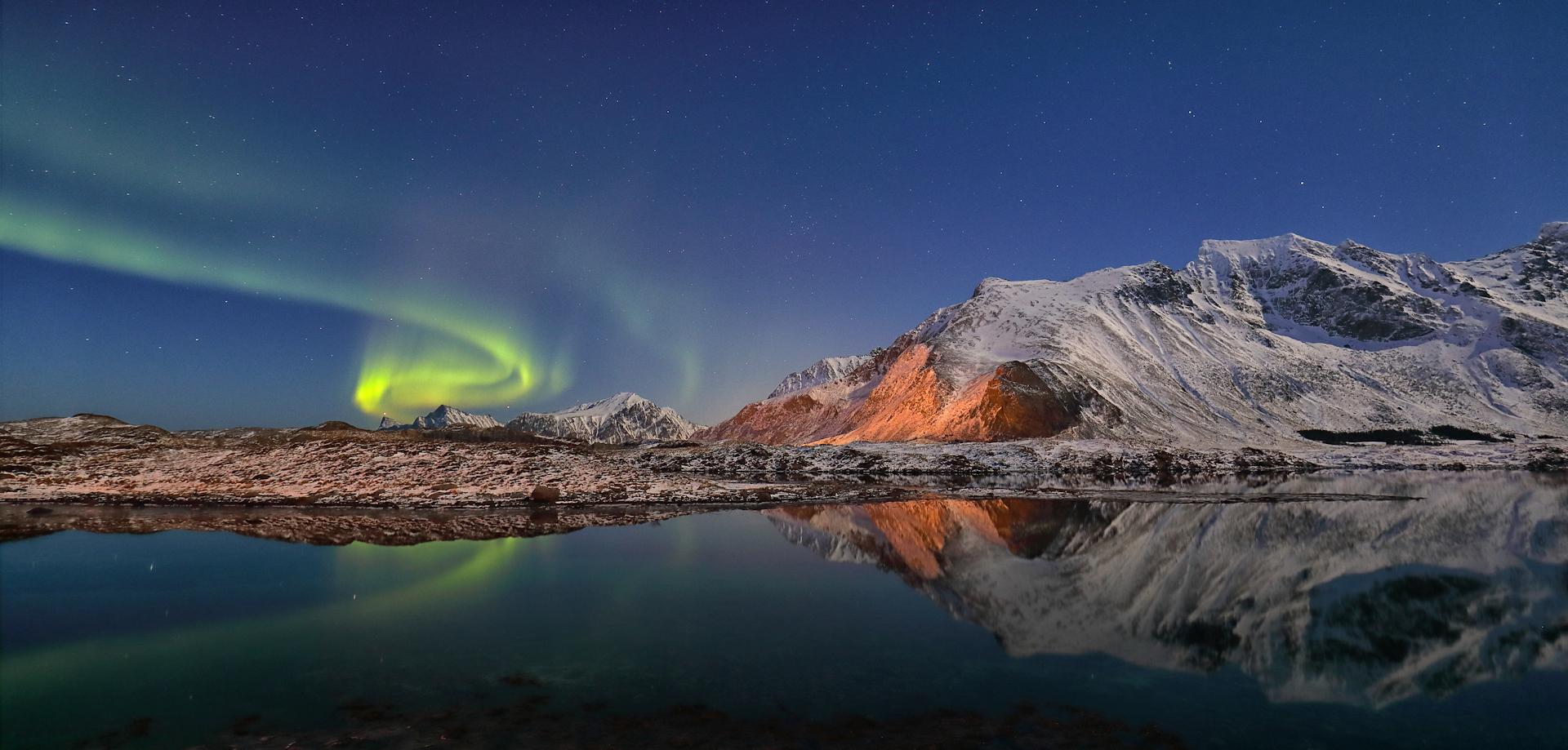 European Photography Awards Winner - swirling green