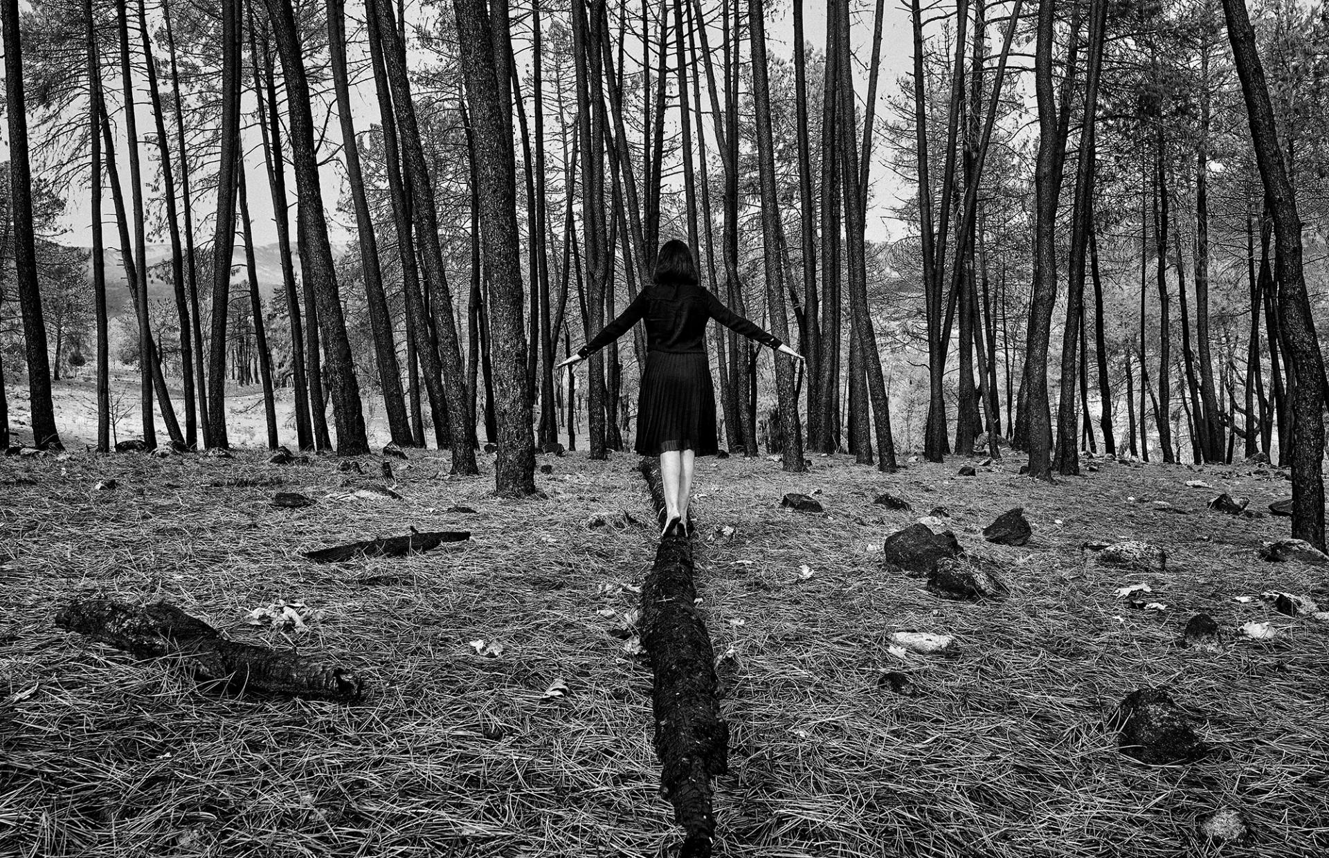 European Photography Awards Winner - The last day in the life of Nora Bares