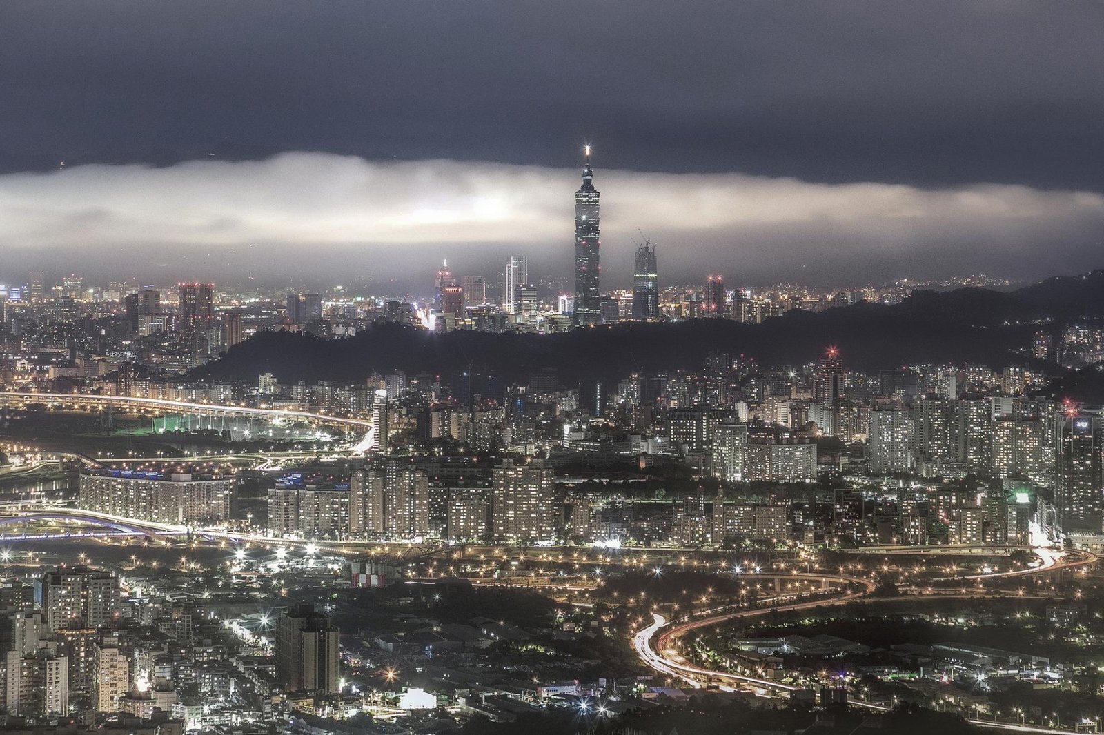 European Photography Awards Winner - city light 101