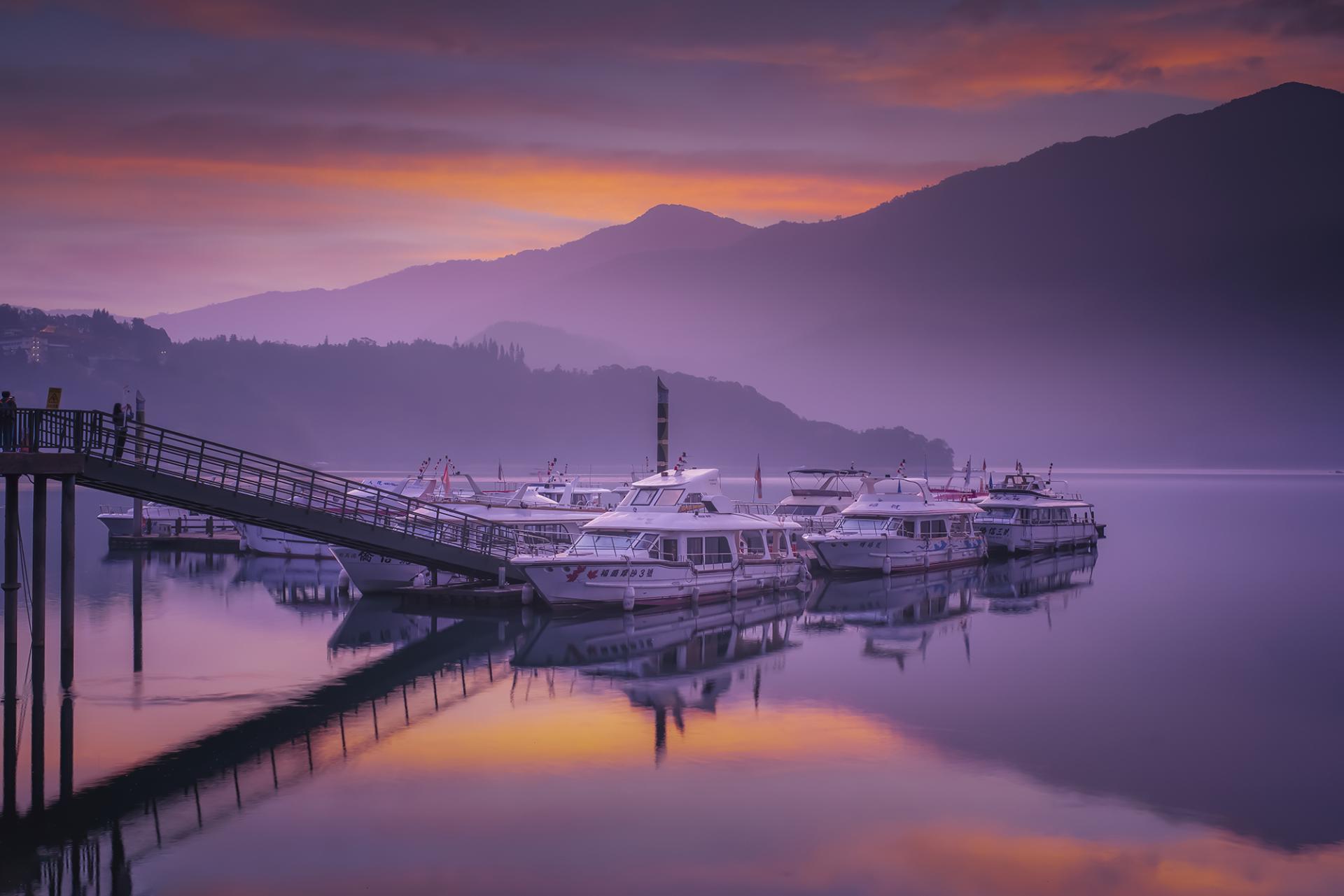 European Photography Awards Winner - The beauty of the lake