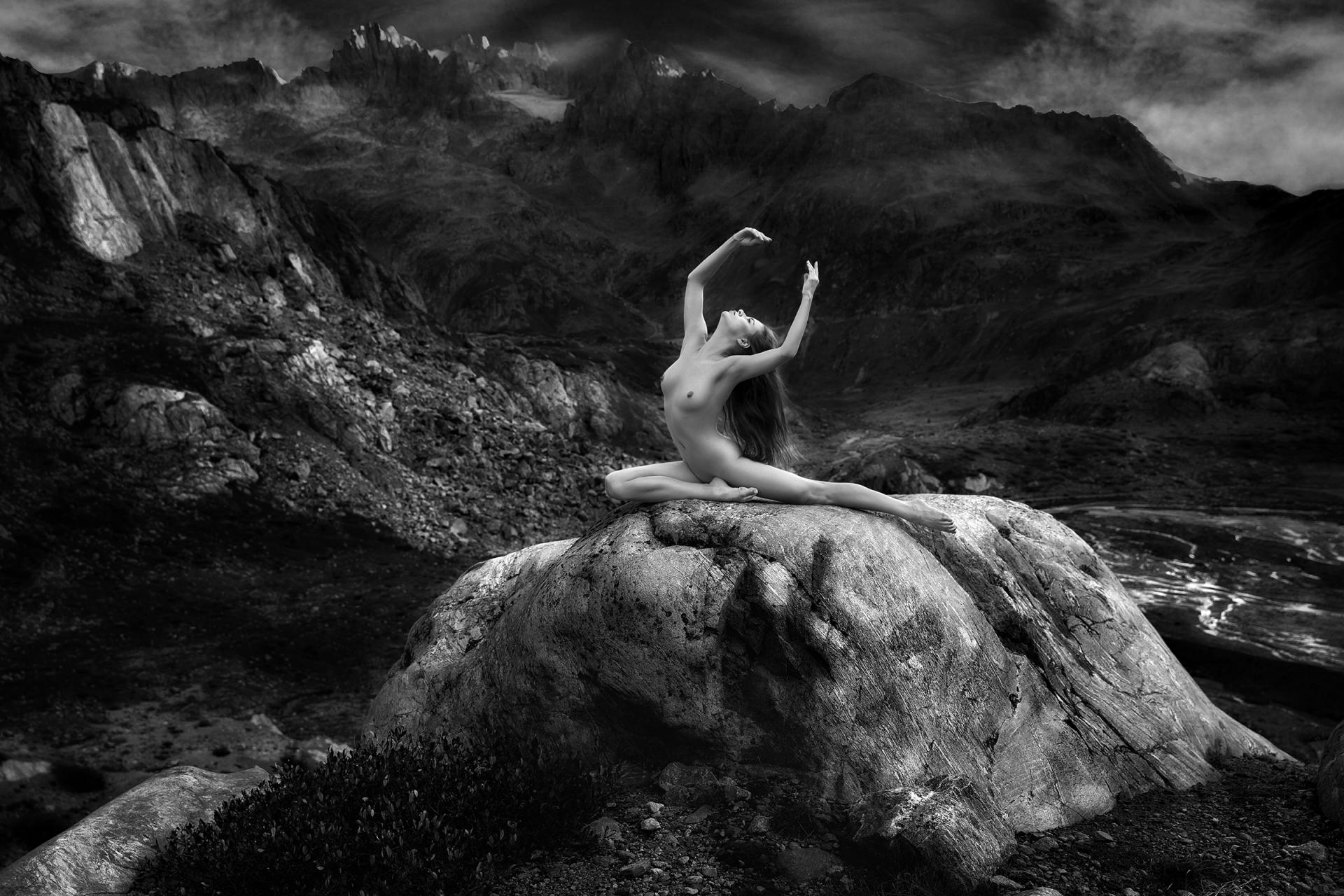 European Photography Awards Winner - aleksa-37