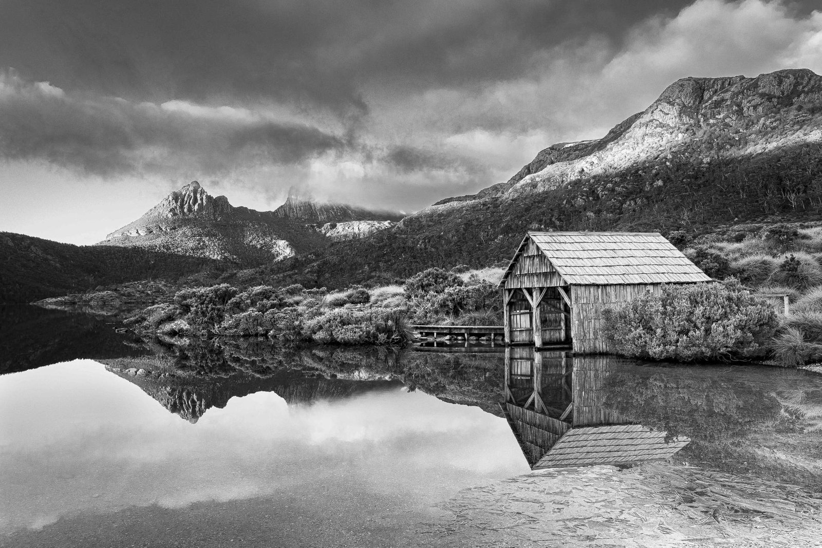 European Photography Awards Winner - Dawn at Cradle Mountain 