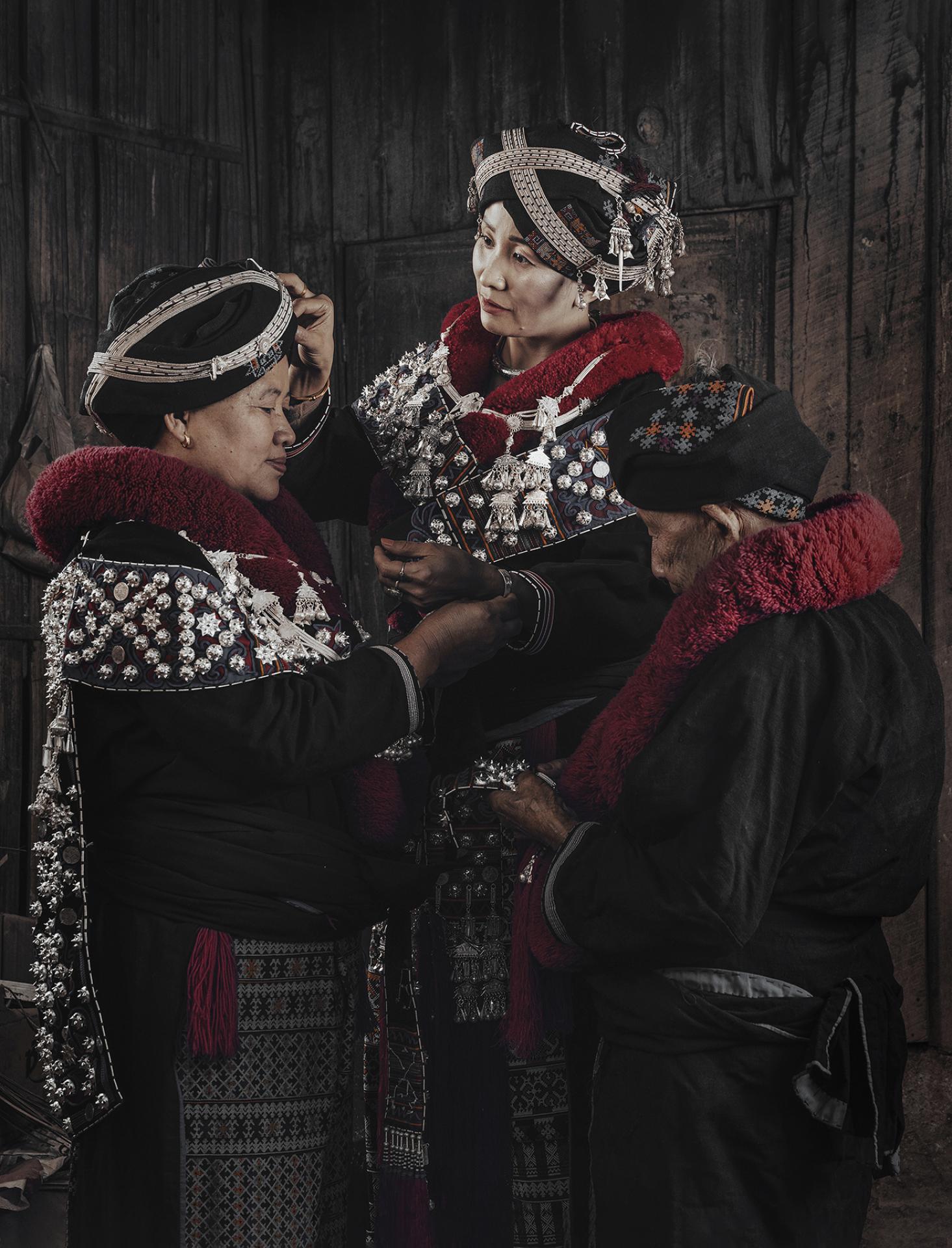 European Photography Awards Winner - The Bride of Iu Mien