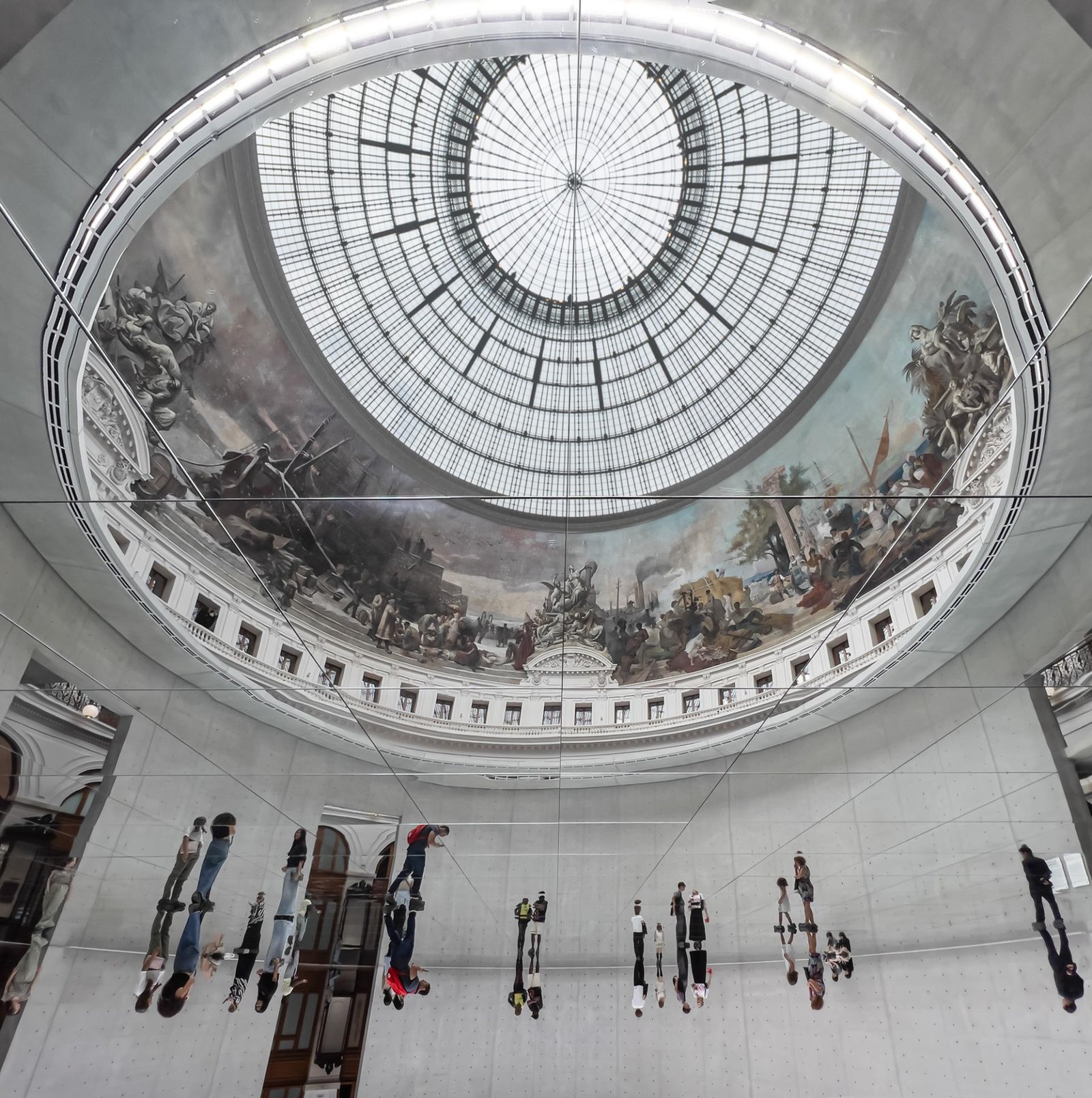 European Photography Awards Winner - Bourse