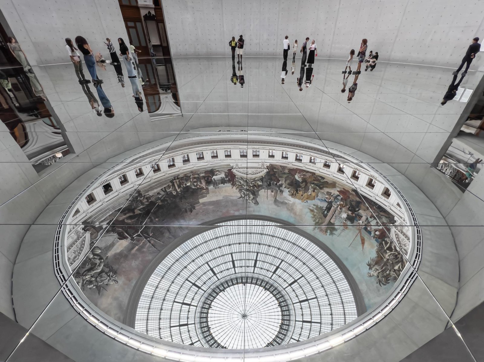 European Photography Awards Winner - Bourse