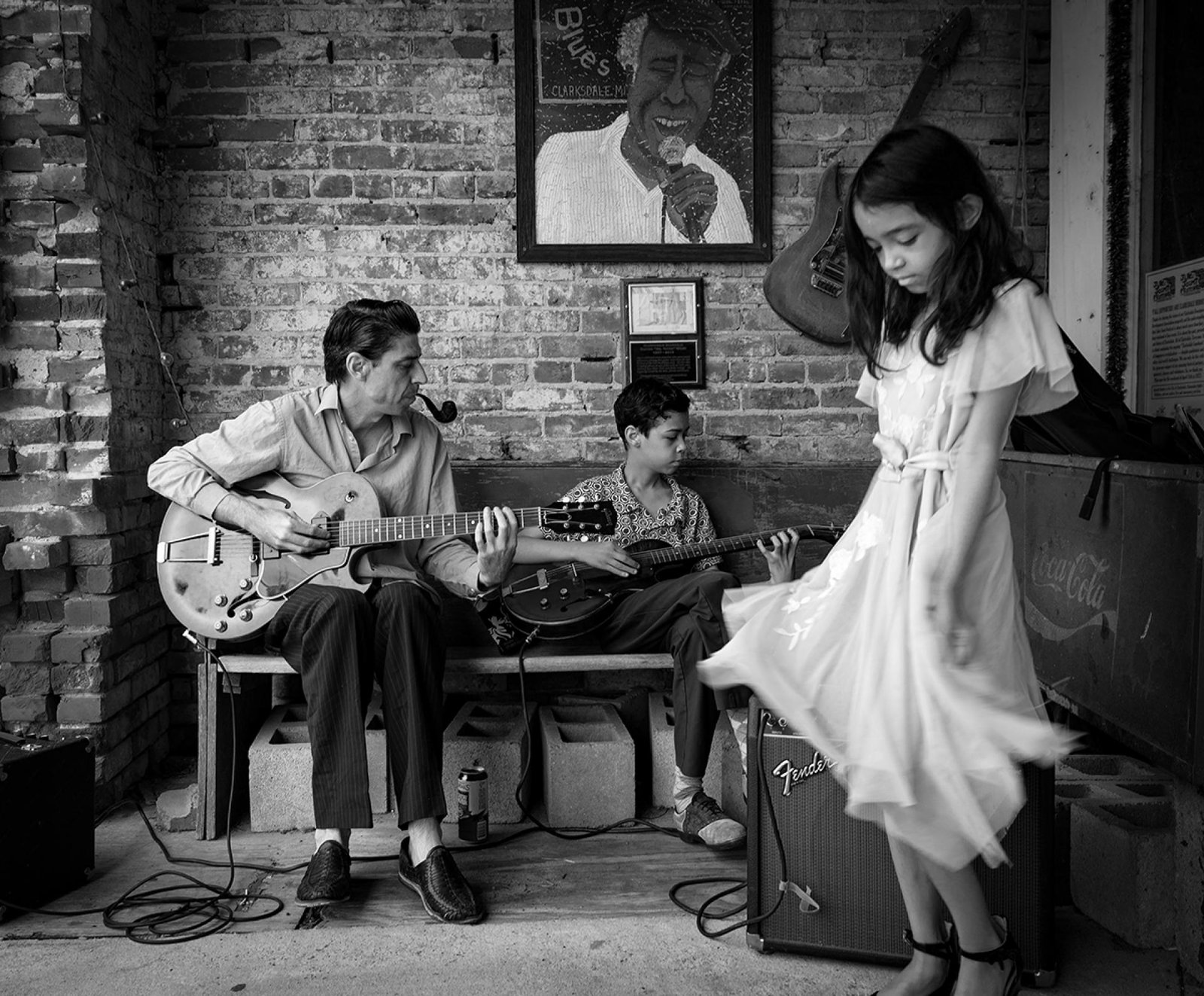 European Photography Awards Winner - Little Joe McLerran and Family Singing the Blues