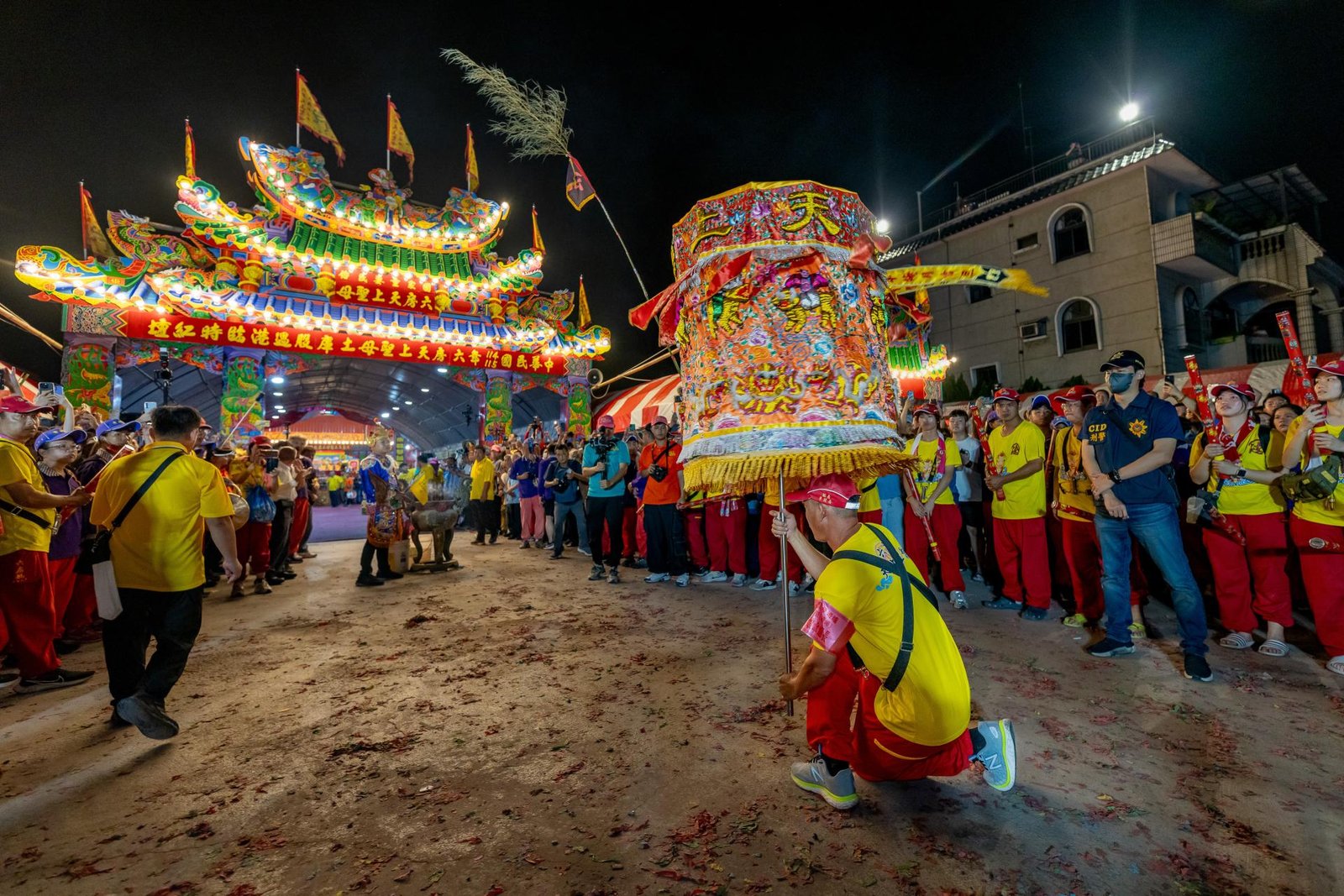 European Photography Awards Winner - LIU FANG MAZU Change Dwelling Place
