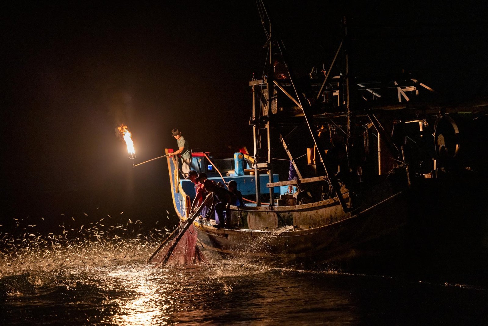 European Photography Awards Winner - Jinshan Sulfur Fire Fishing