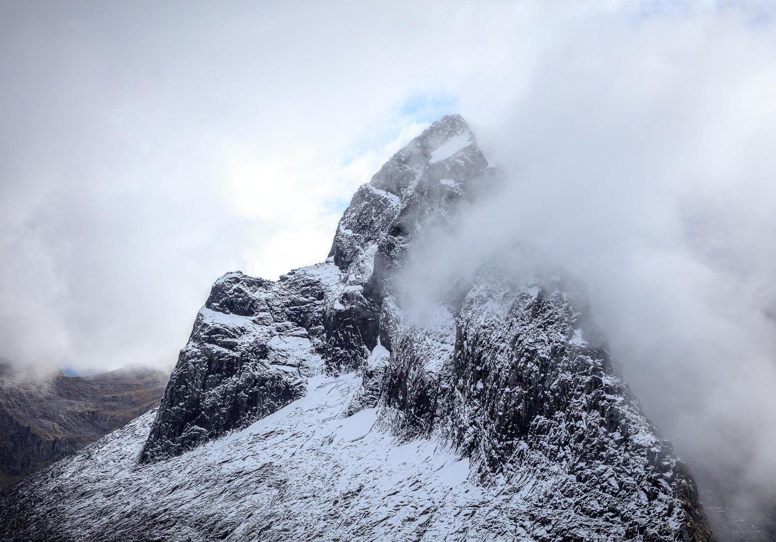 European Photography Awards Winner - Sheerdown Peak