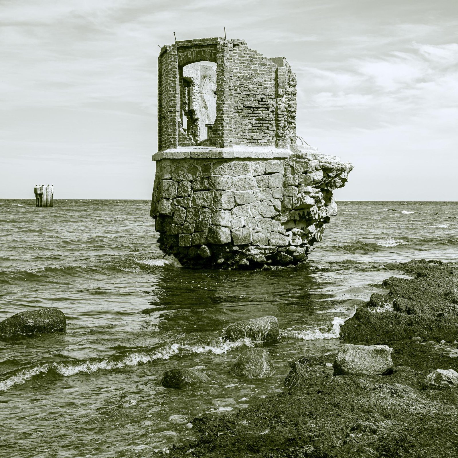 European Photography Awards Winner - The Fossil Era: A Carbon Interlude